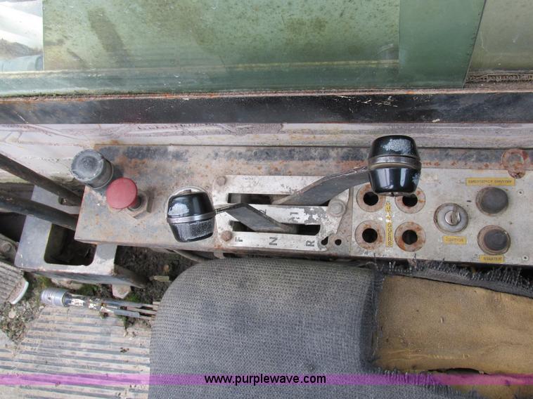 image for item I8880 Drott 1800CC crane