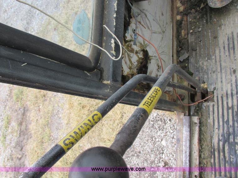 image for item I8880 Drott 1800CC crane