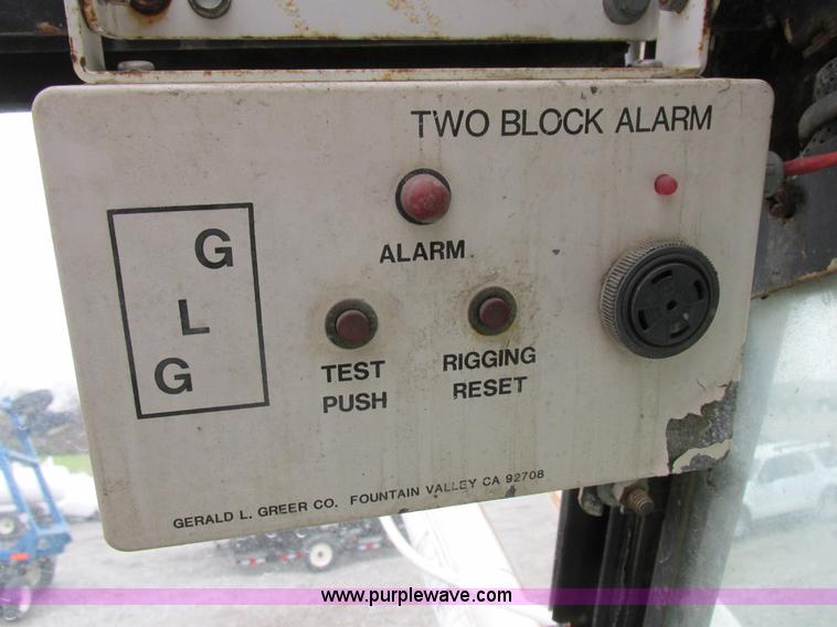 image for item I8880 Drott 1800CC crane