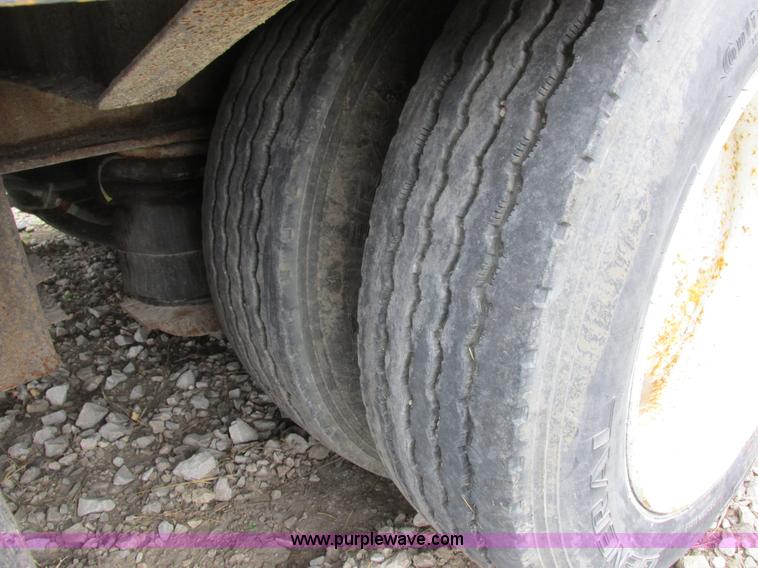 image for item I8884 1994 Trail King TK70MG-482 trailer