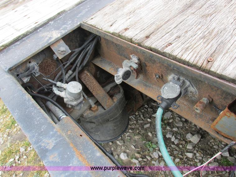 image for item I8884 1994 Trail King TK70MG-482 trailer