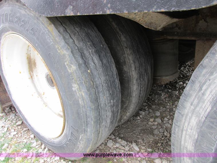 image for item I8884 1994 Trail King TK70MG-482 trailer