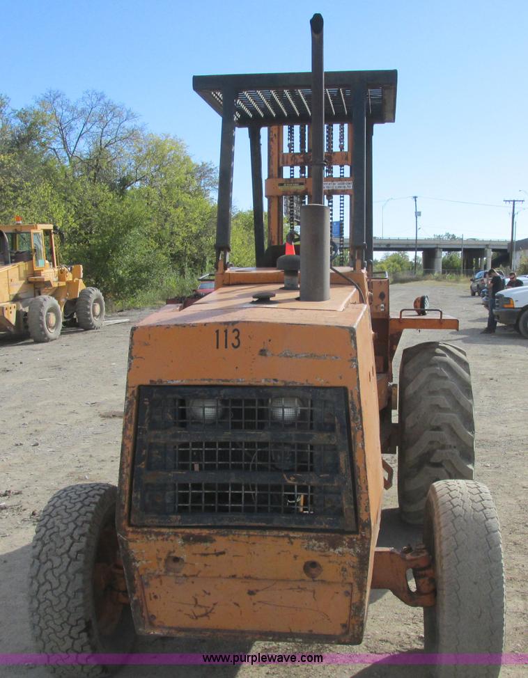 image for item J2380 Case 584C forklift