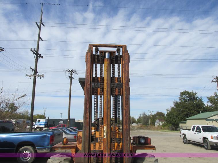 image for item J2380 Case 584C forklift