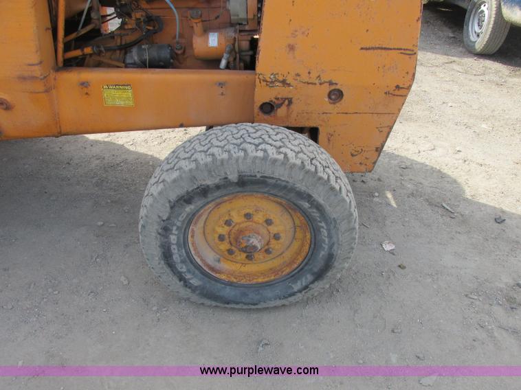 image for item J2380 Case 584C forklift