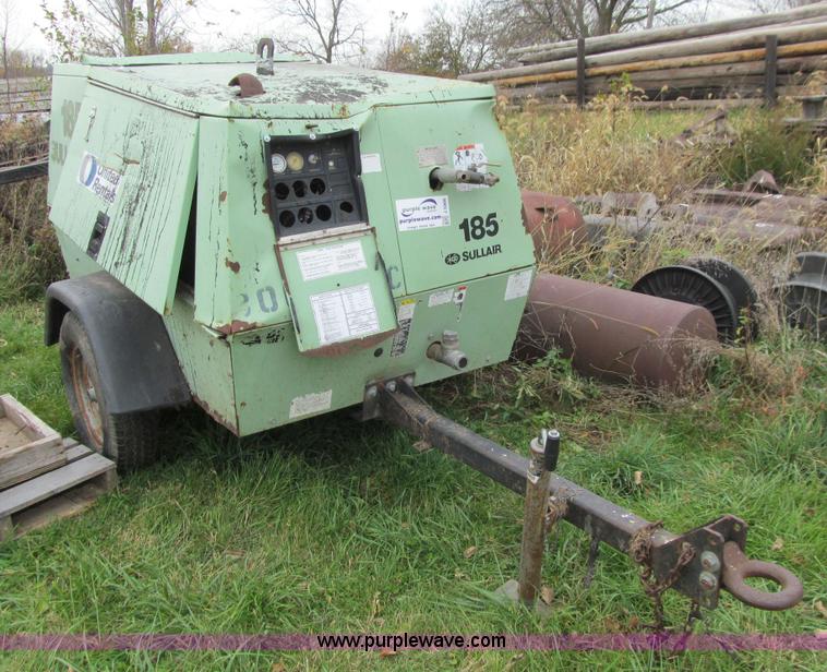 image for item J3366 Sullair 185DPQJD air compressor