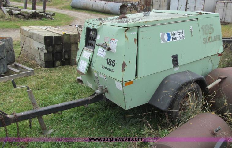 image for item J3366 Sullair 185DPQJD air compressor