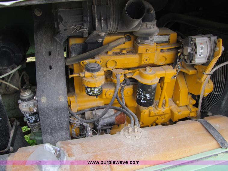 image for item J3366 Sullair 185DPQJD air compressor