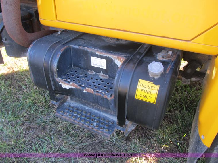 image for item Z9111 1998 International 4900 dump truck