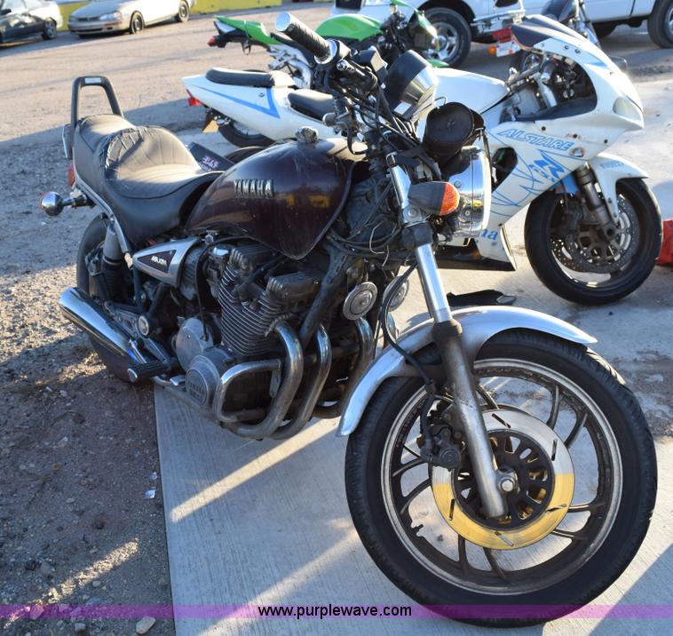 image for item I8634 1982 Yamaha Max motorcycle