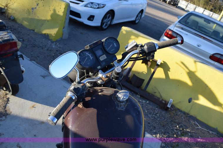 image for item I8634 1982 Yamaha Max motorcycle