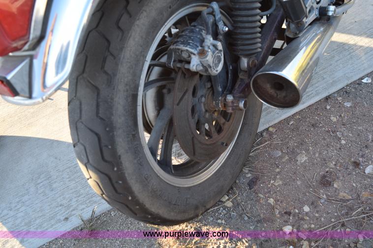 image for item I8634 1982 Yamaha Max motorcycle