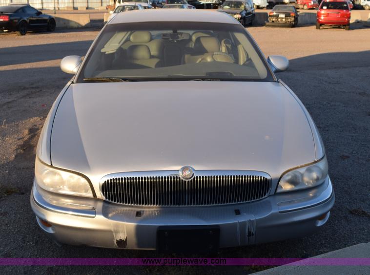 image for item I8636 2000 Buick Park Avenue Ultra