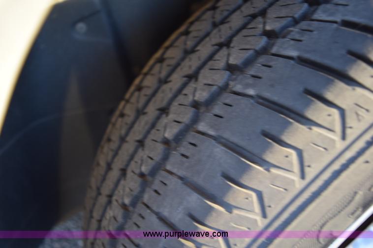 image for item I8636 2000 Buick Park Avenue Ultra