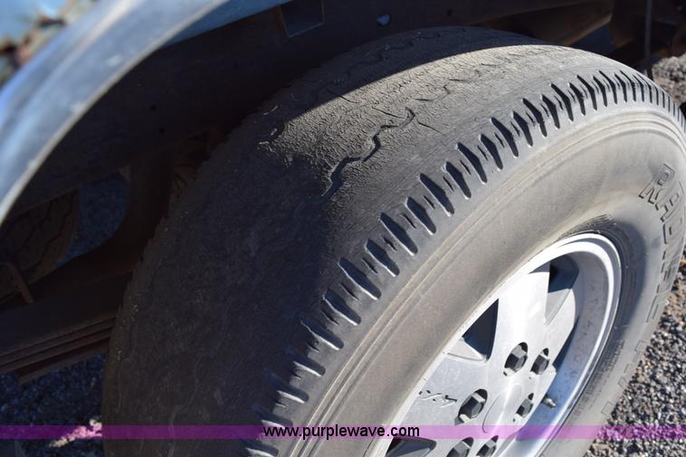 image for item I8638 1989 Chevrolet Silverado 1500 Ext. Cab pickup truck