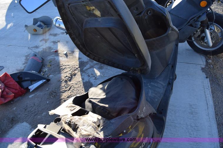 image for item I8642 2012 Bashan Renegade 50 scooter