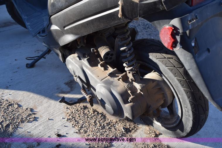 image for item I8642 2012 Bashan Renegade 50 scooter