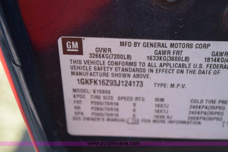 image for item I8644 2003 GMC Yukon XL 1500 SUV