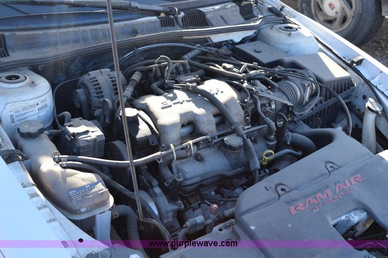 image for item I8645 1999 Pontiac Grand Am GT