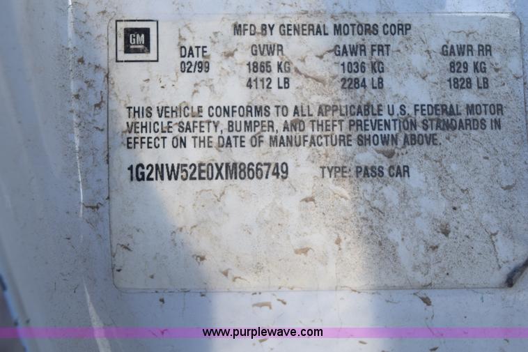 image for item I8645 1999 Pontiac Grand Am GT