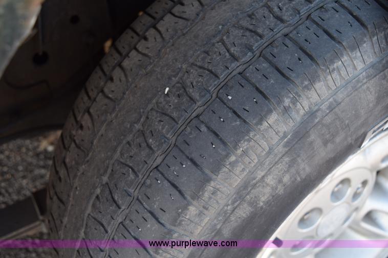 image for item I8646 2000 Dodge Dakota Sport Quad Cab pickup truck