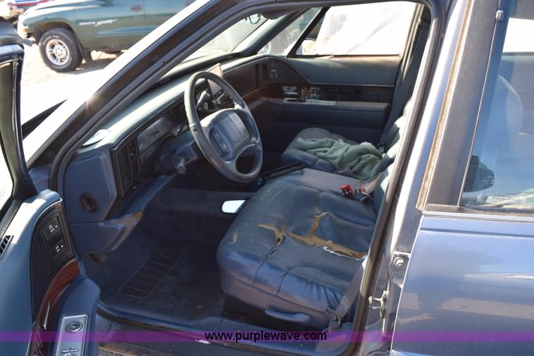 image for item I8647 1998 Buick LeSabre Limited