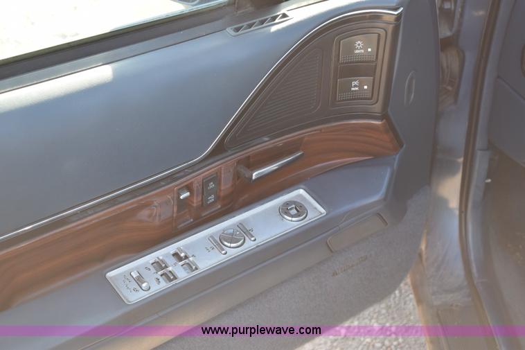 image for item I8647 1998 Buick LeSabre Limited