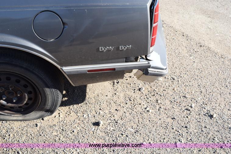 image for item I8648 1989 Oldsmobile Royale Brougham Eighty Eight