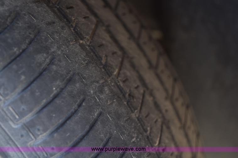 image for item I8648 1989 Oldsmobile Royale Brougham Eighty Eight