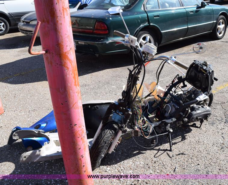 image for item I8650 2012 Tao Tao CY503 moped