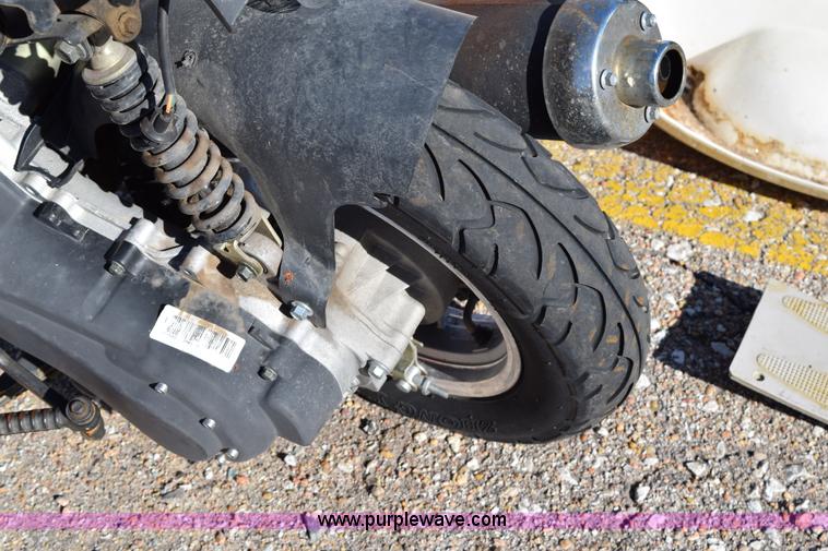 image for item I8650 2012 Tao Tao CY503 moped