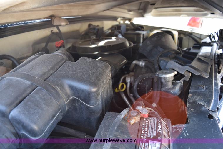 image for item I8654 1995 GMC Sierra 1500 Club Coupe pickup truck