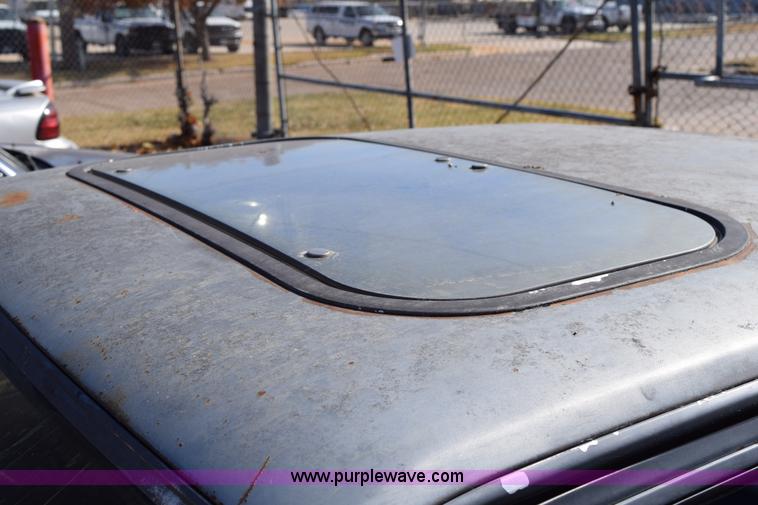 image for item I8655 1986 Ford Mustang