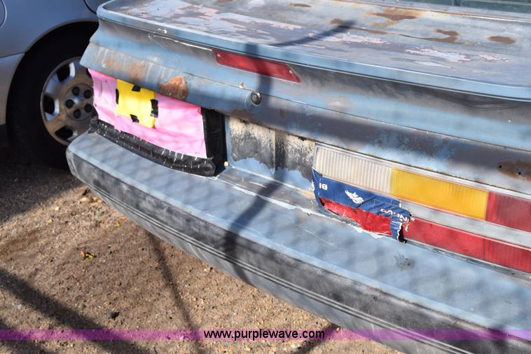 image for item I8655 1986 Ford Mustang