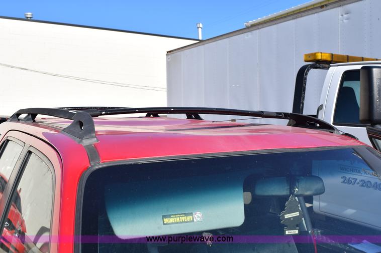 image for item I8656 2000 Honda CR-V LX SUV