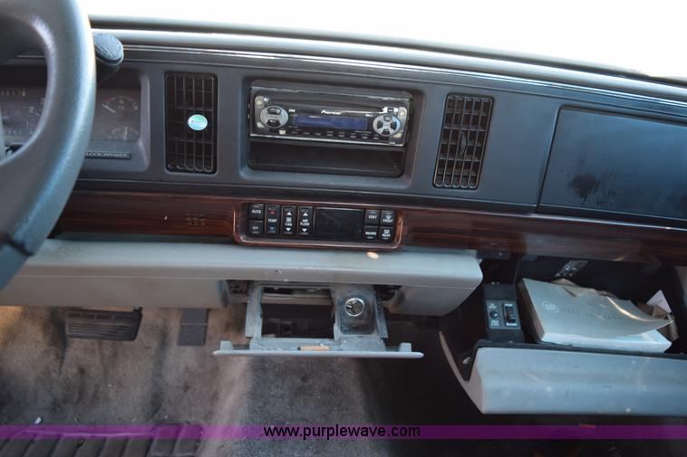 image for item I8658 1997 Buick LeSabre Limited