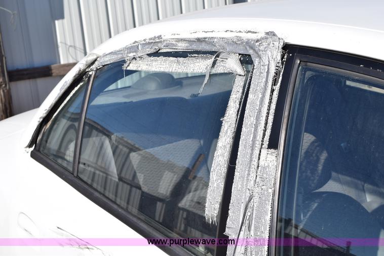 image for item I8660 2002 Kia Rio