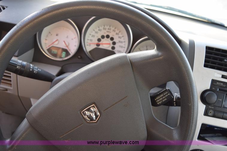 image for item I8664 2007 Dodge Caliber SXT