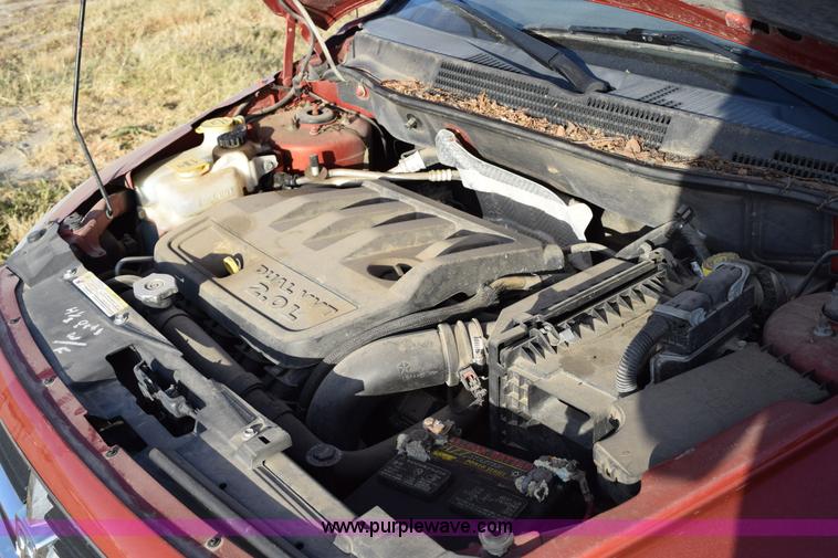 image for item I8664 2007 Dodge Caliber SXT