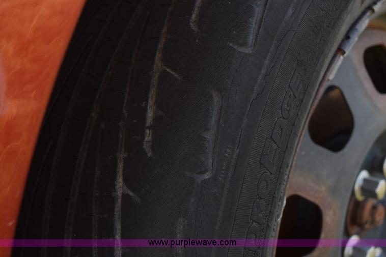 image for item I8664 2007 Dodge Caliber SXT