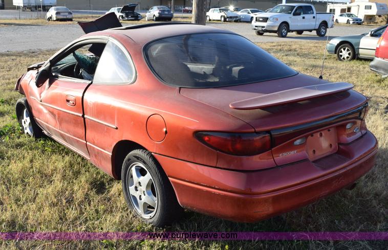 image for item I8665 2000 Ford Escort ZX2