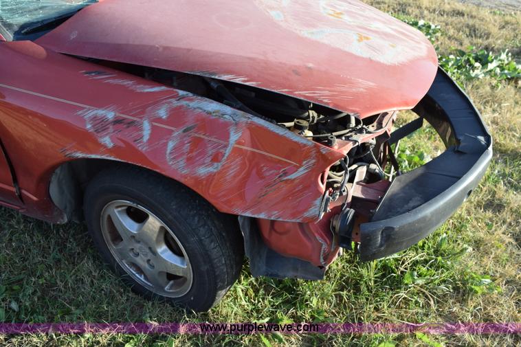 image for item I8665 2000 Ford Escort ZX2