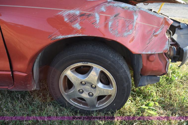 image for item I8665 2000 Ford Escort ZX2