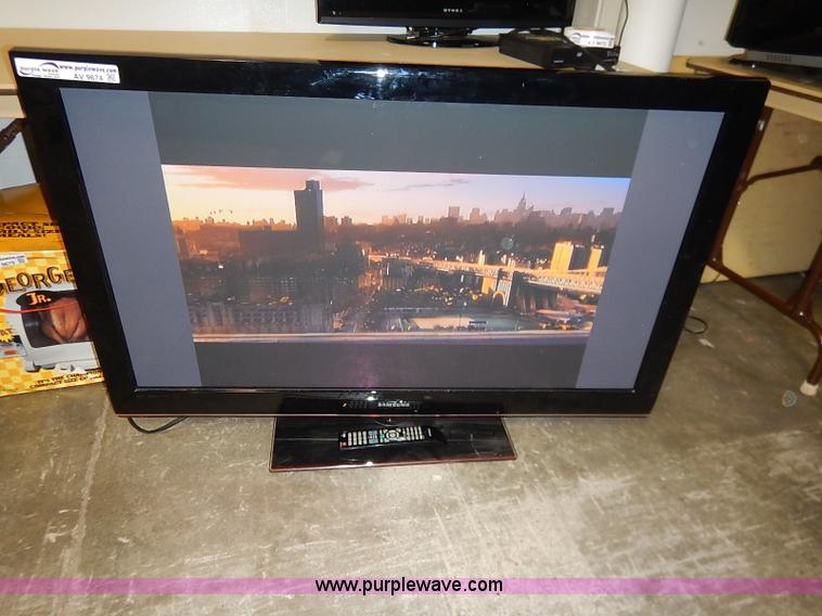 image for item AV9674 Samsung PN50B53082F plasma television