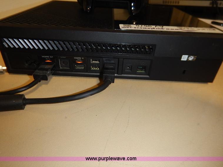 image for item AV9676 Xbox 1 game system