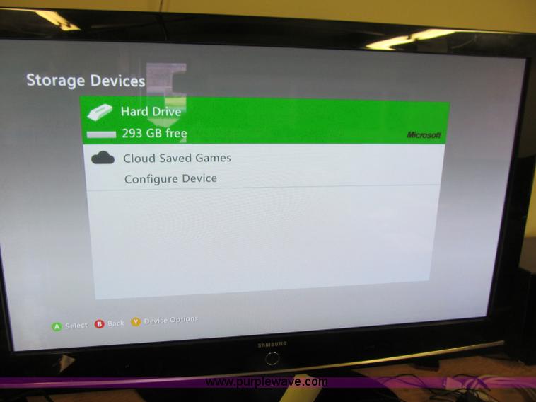 image for item AV9677 Xbox 360 Star Wars Edition game system