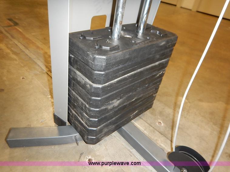 image for item AV9699 Golds Gym XR45 weight machine