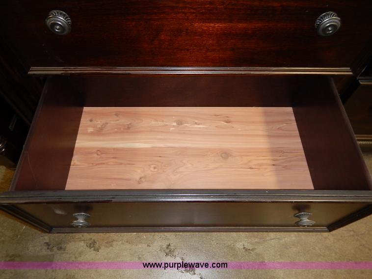 image for item AV9711 Walter 69" dresser