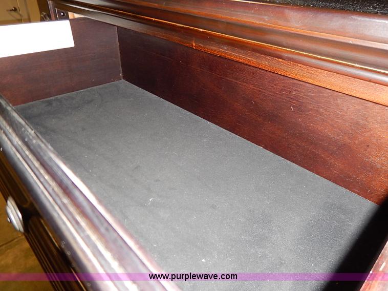 image for item AV9712 Walter dresser