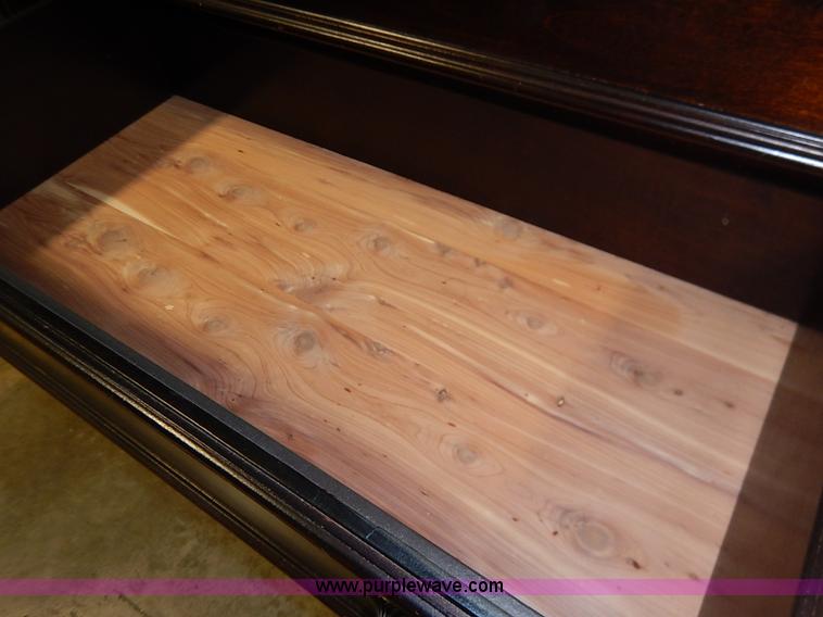 image for item AV9712 Walter dresser